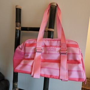 Vera Bradley Lighten Up Sports Bag